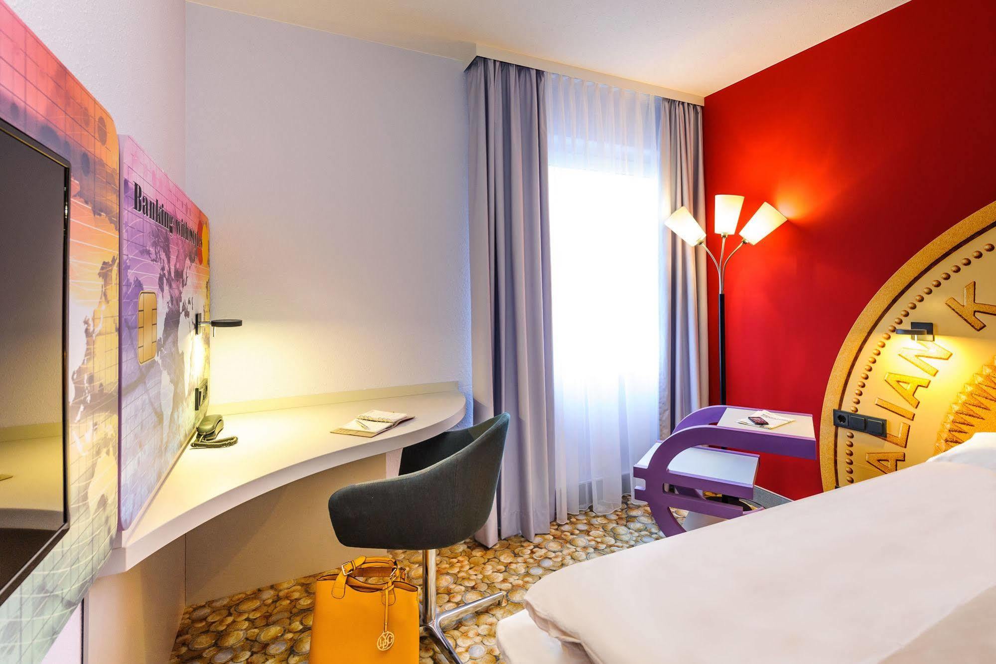 B&B Hotel Offenbach-Kaiserlei Luaran gambar